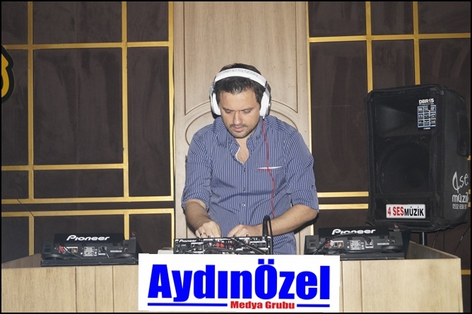 Clup Gece’de Murat UYAR Fırtınası galerisi resim 15