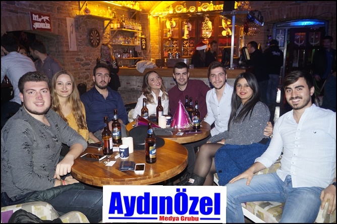 Buzz Kafa Yılbaşı Eğlencesi galerisi resim 4