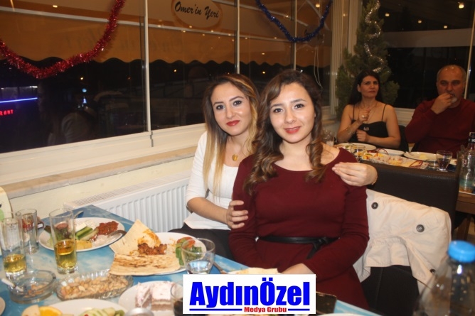 Ömer'in Yeri'nde Yılbaşı Eğlencesi galerisi resim 4