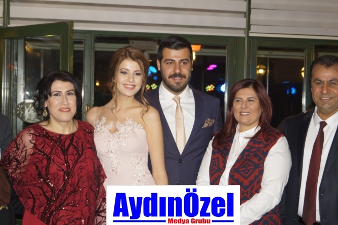 Yılmaz Tilki Nişan Gecesi galerisi resim 44