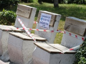 Söke’de Bankların Şeritlenmesi