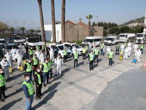 Bayraklı’da, dev koronavirüs ekibi sahada