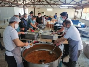 Menemen Belediyesi zor durumdaki vatandaşları yine unutmadı