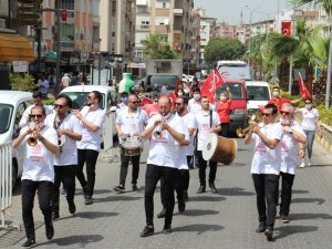 Koronavirüs Nazilli’de bayram coşkusuna engel olamadı