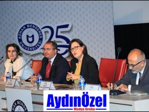 ADÜ'de Atatürk ve Demokrasi Paneli Yapıldı