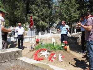 Sultanhisar belediye başkanı şehitleri ziyaret etti