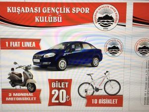 Kuşadası Spor Kulübü Hediye Dağıtıyor