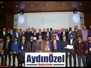 Uluslararası Öğrenciler Dış Ticaret Sertifikalarını Aldı