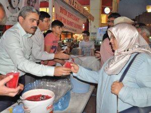 NAZİLLİ ÜLKÜ OCAKLARI ŞEHİTLER İÇİN DAĞITTI