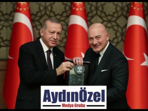 Kültür ve Turizm Bakanlığı özel ödülü “Ara Güler Arşiv ve Araştırma Merkezi ile Ara Güler Müzesi”nin oldu