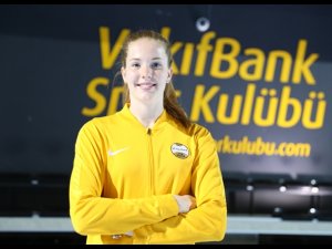 İsveç kraliçesi Haak VakıfBank'ta