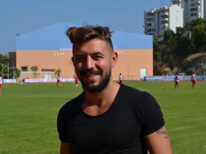 KUŞADASISPOR NİYAZİ ERDEM’İ RENKLERİNE BAĞLADI