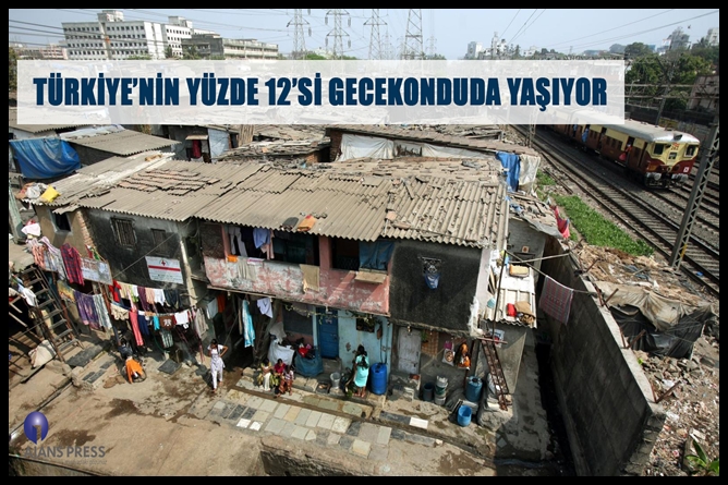 1557825835_t__rk__ye___n__n_y__zde_12___s___gecekonduda_ya__iyor.jpg