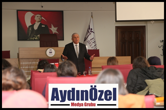 baskan-atay-universite-ogrencilerine-seslendi-(7)-(1).jpg