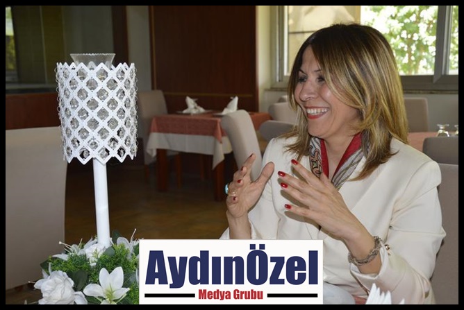 esen-turker-(1).jpg