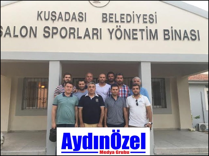 kusadasipor-yonetim.jpg