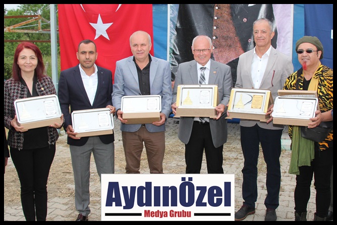 soldan-saga-hikmet-durmus,-ertugrul-tugay,-peter-labonte,-mustafa-akin,-bahadir-arpaz,-semra-sener-.jpg